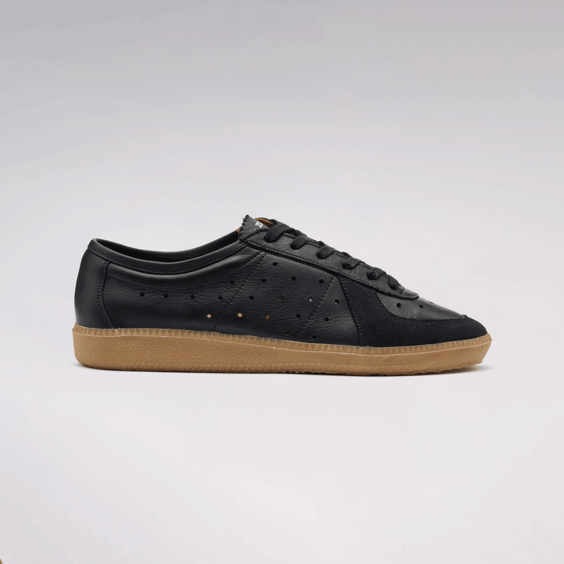 ZEE1 black / black / gum - ZEEBRAHAM