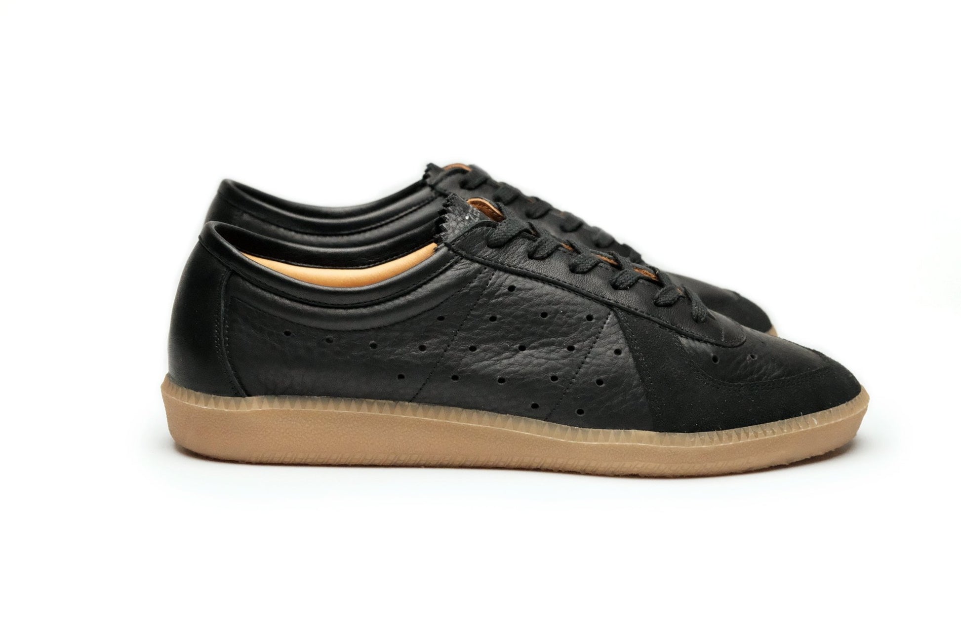 ZEE1 Black / Gum - ZEEBRAHAM